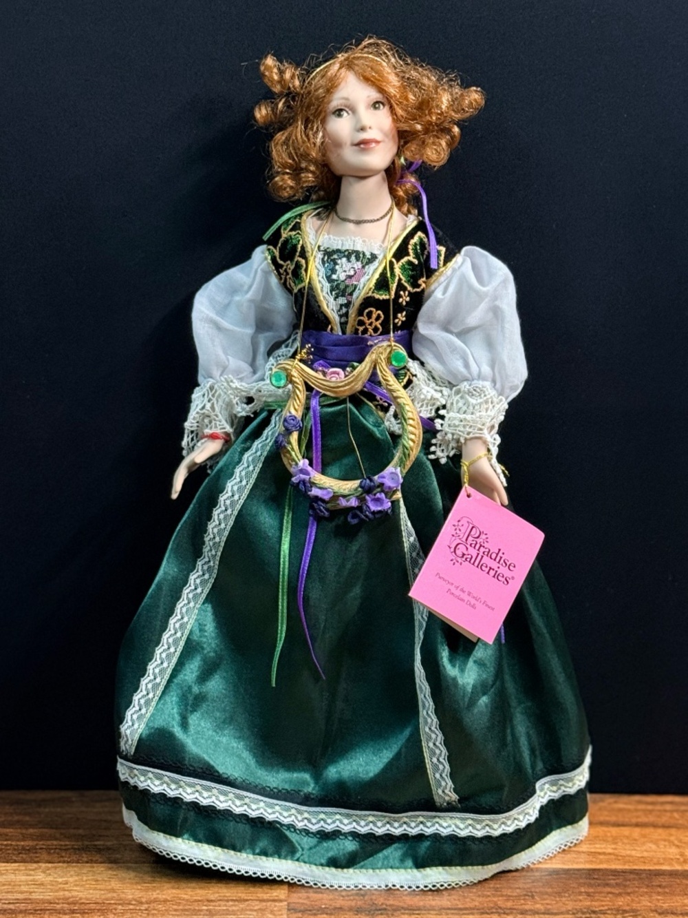 PARADISE GALLERIES Porcelain Musical Doll #564